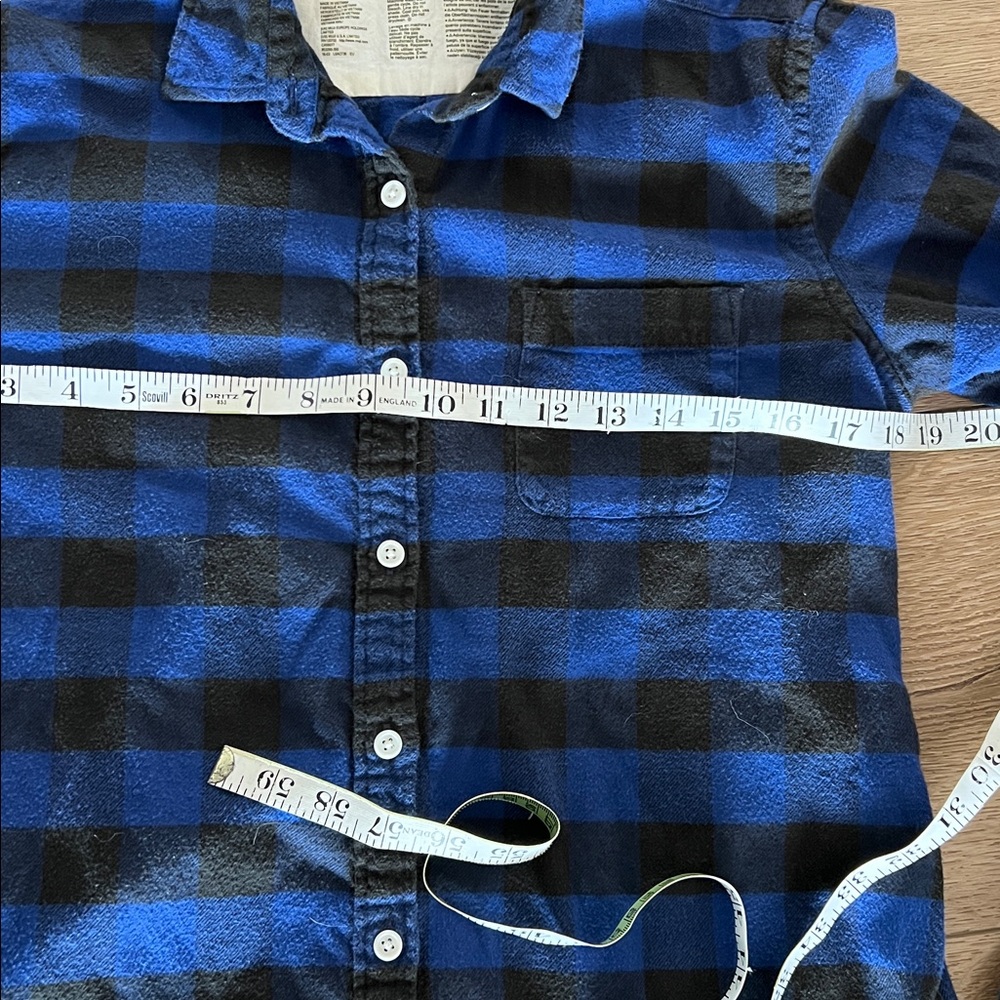 Uniclo Buffalo Plaid Shirt - Picture 4 of 5